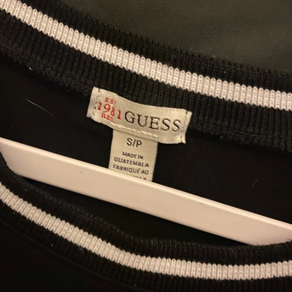 GUESS JEANS Tank Top - Picture 2 of 6